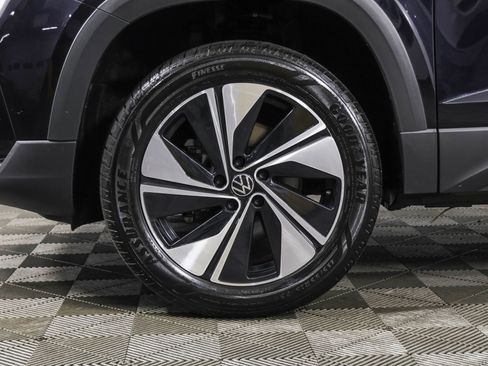 Used 2023 Volkswagen Taos SE AWD/4WD image 22