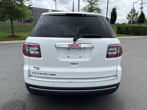 Used 2017 GMC Acadia Limited SLT FWD image 8