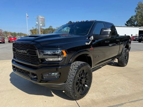 Used 2024 RAM 2500 Limited image 26