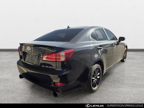 Used 2011 Lexus IS 250 AWD w/ Premium Pkg Value Edition image 3
