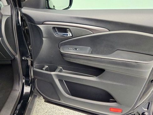 Used 2020 Honda Ridgeline Sport image 24