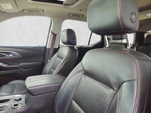 Used 2020 Chevrolet Traverse Premier w/ Redline Edition FWD image 20