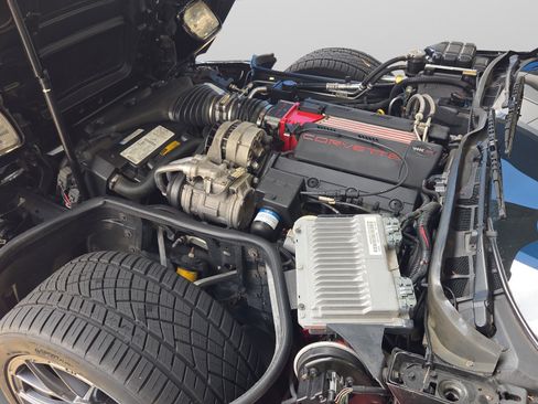 Used 1996 Chevrolet Corvette Coupe image 19