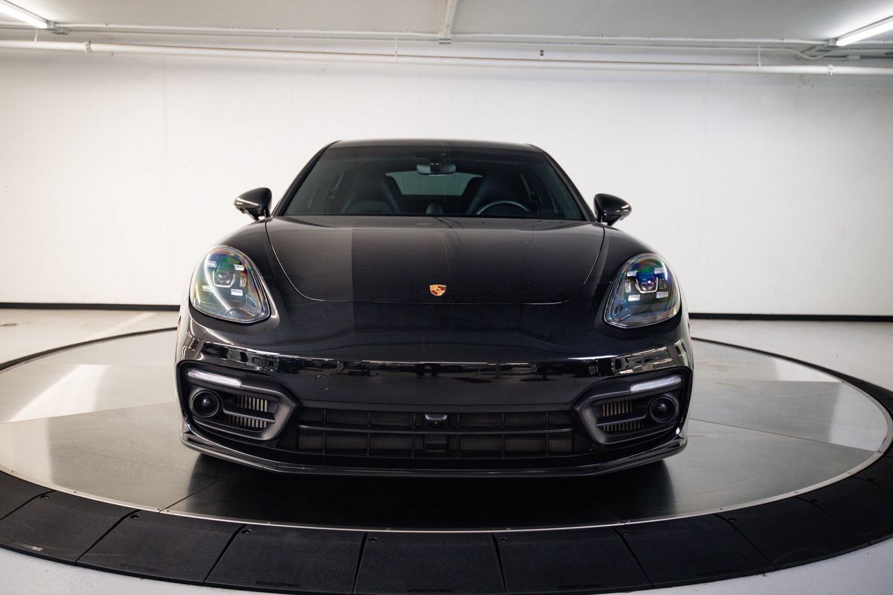 Certified 2023 Porsche Panamera image 10