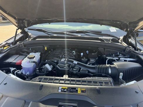 New 2025 Jeep Grand Cherokee Limited image 36