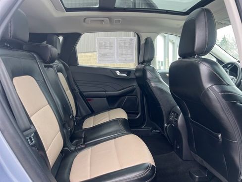 Used 2022 Ford Escape Titanium w/ Titanium Elite Package image 14