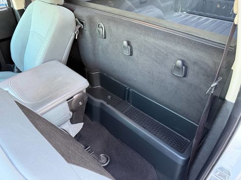 Used 2017 RAM 1500 Tradesman w/ Power & Remote Entry Group image 22