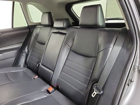 Used 2022 Toyota RAV4 XLE Premium FWD image 13