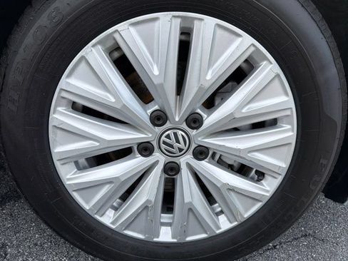 Used 2019 Volkswagen Jetta S w/ Driver Assistance Package FWD image 8
