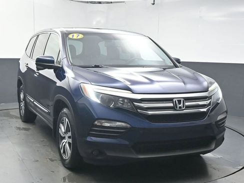 Used 2017 Honda Pilot EX-L image 2