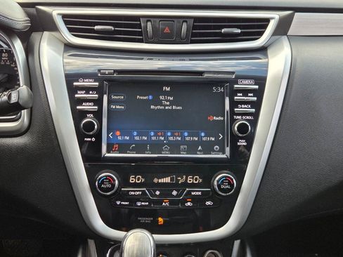 Used 2017 Nissan Murano Platinum w/ Platinum Technology Package AWD/4WD image 21