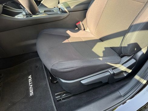 Used 2022 Nissan Sentra S FWD image 21