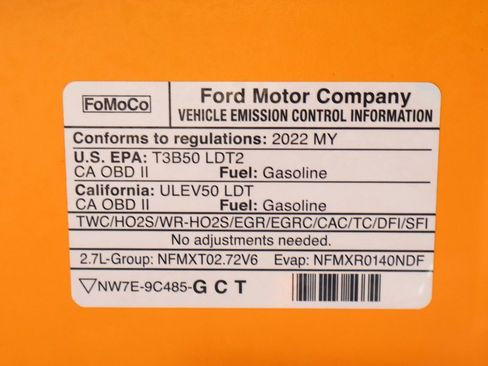 Used 2022 Ford Bronco Black Diamond image 12