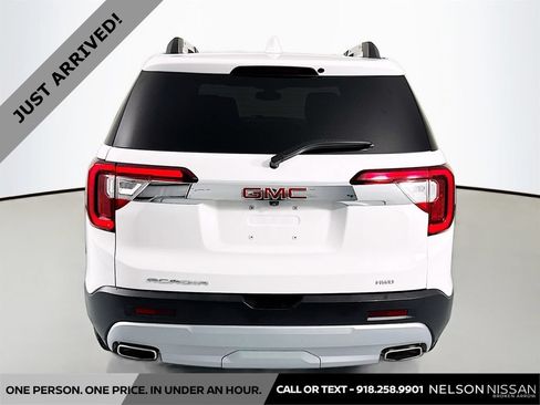 Used 2023 GMC Acadia SLT AWD/4WD image 6