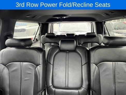 Used 2024 Jeep Wagoneer L Series II w/ Flexible Seating Group AWD/4WD image 18