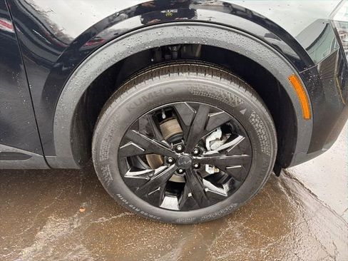 Used 2025 Kia Sportage X-Line w/ Premium Package image 28