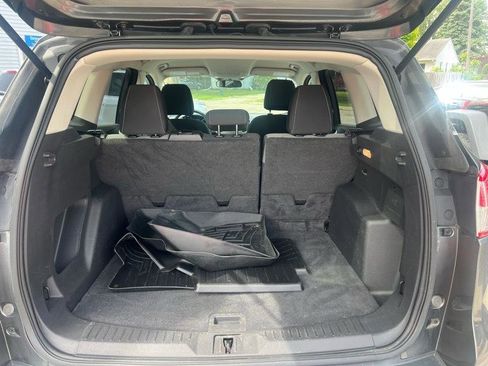 Used 2016 Ford Escape SE FWD image 18