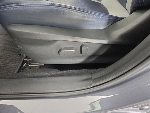 Certified 2023 Subaru Crosstrek Hybrid w/ Moonroof Package w/Navigation image 18