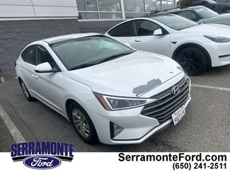 Used 2019 Hyundai Elantra SE w/ Cargo Package FWD video 1