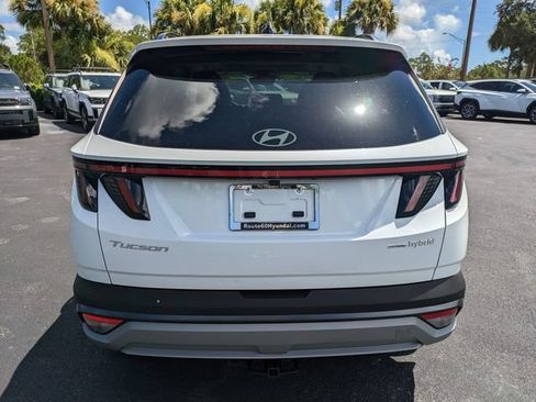 Certified 2025 Hyundai Tucson SEL w/ Tow & Go Package AWD/4WD image 5