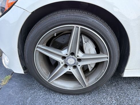 Used 2016 Mercedes-Benz C 300 Sedan image 10