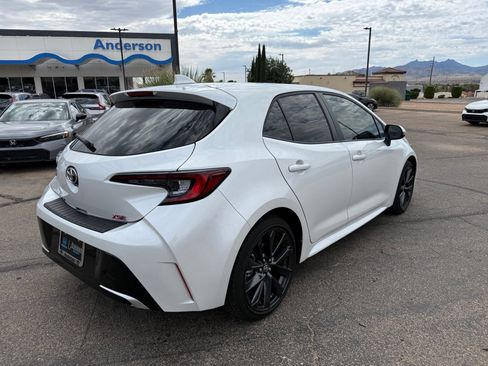Used 2024 Toyota Corolla XSE FWD image 5