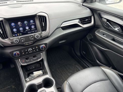 Used 2024 GMC Terrain AT4 w/ Infotainment Package II image 29