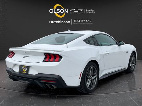 Used 2024 Ford Mustang GT Premium RWD image 13