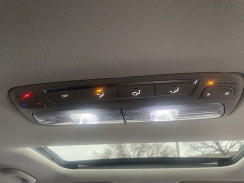 Used 2021 Kia Telluride S image 38