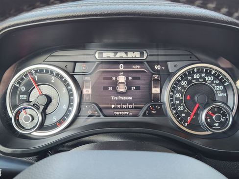 Used 2022 RAM 1500 Laramie image 18