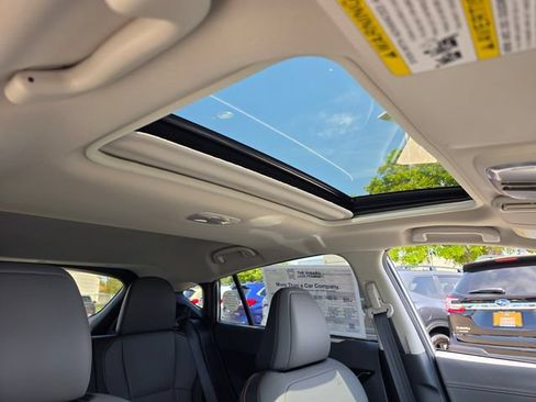 New 2026 Subaru Crosstrek 2.5i Limited AWD/4WD image 10