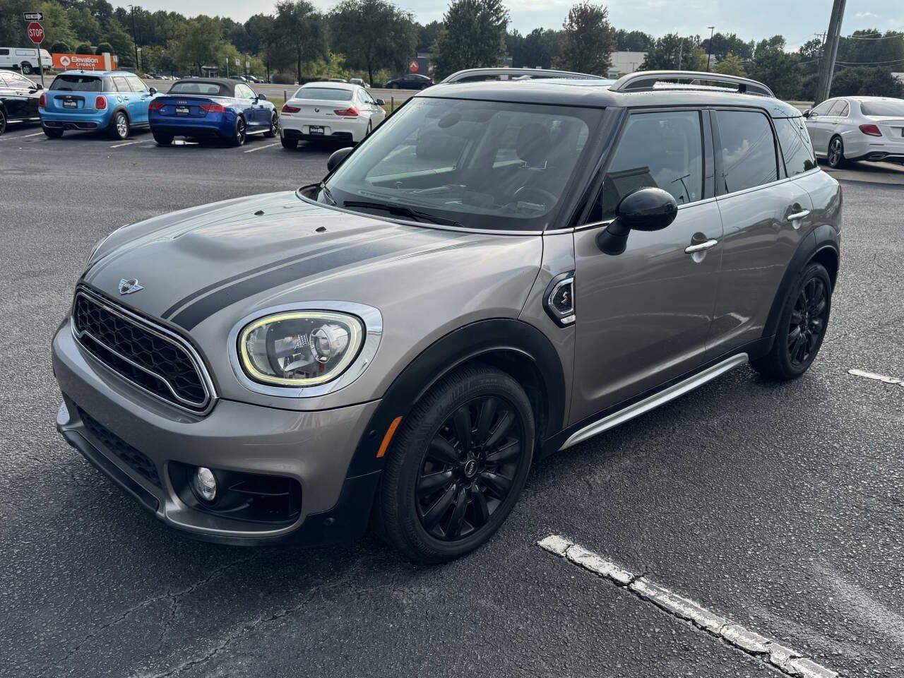 Used 2017 MINI Cooper Countryman S FWD image 3