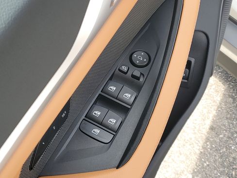 New 2026 BMW i4 xDrive40i AWD/4WD image 6