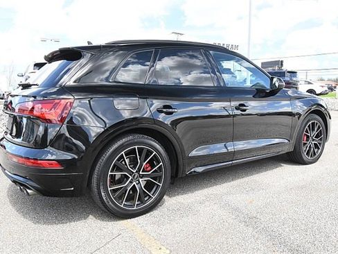Used 2024 Audi SQ5 Premium Plus image 8