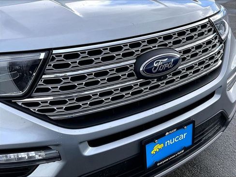 Used 2023 Ford Explorer Limited image 31