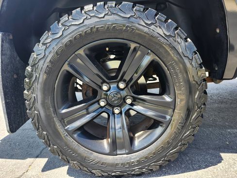 Used 2016 RAM 1500 Sport w/ Black Ram 1500 Sport Group image 31