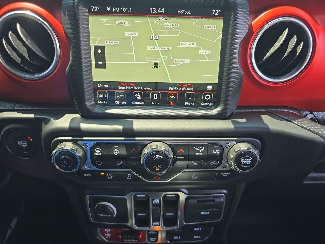 Used 2021 Jeep Wrangler Unlimited Rubicon AWD/4WD image 9