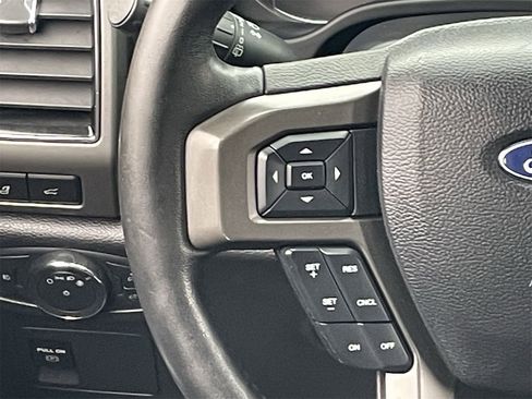 Used 2020 Ford Expedition XLT w/ Equipment Group 202A image 18