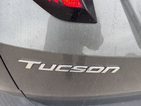 Used 2022 Hyundai Tucson SEL w/ Convenience + Premium Package image 14