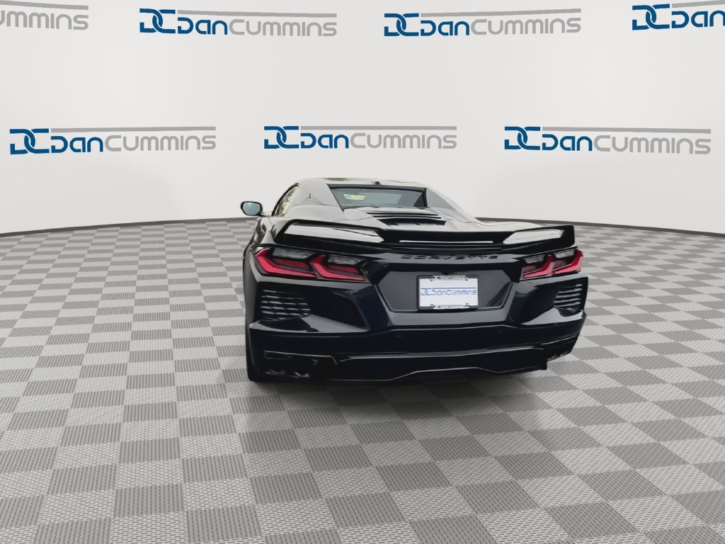 Used 2023 Chevrolet Corvette Stingray Premium Conv w/ Z51 Performance Package RWD image 7
