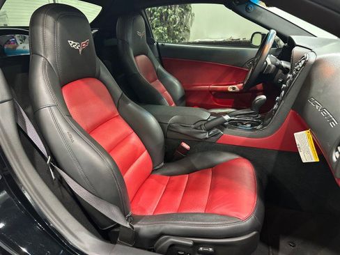 Used 2011 Chevrolet Corvette Grand Sport w/ Preferred Equipment Group RWD image 37