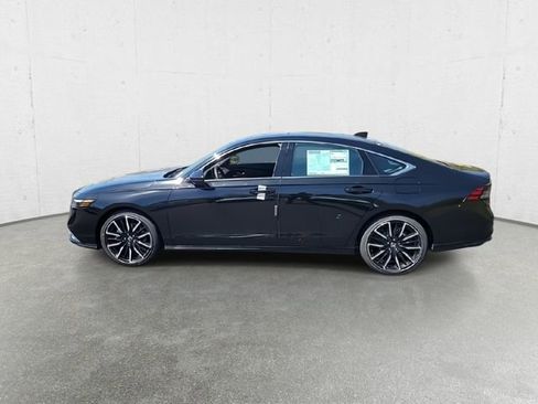 New 2026 Honda Accord Touring image 6