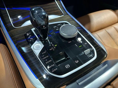 Used 2021 BMW X7 xDrive40i w/ M Sport Package AWD/4WD image 68