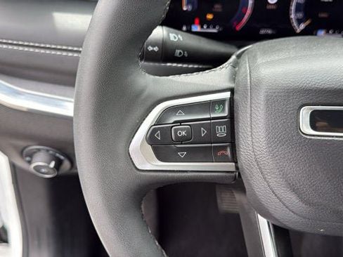 Certified 2023 Jeep Compass High Altitude AWD/4WD image 16