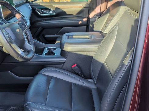 Used 2022 Chevrolet Tahoe LT w/ Luxury Package image 7