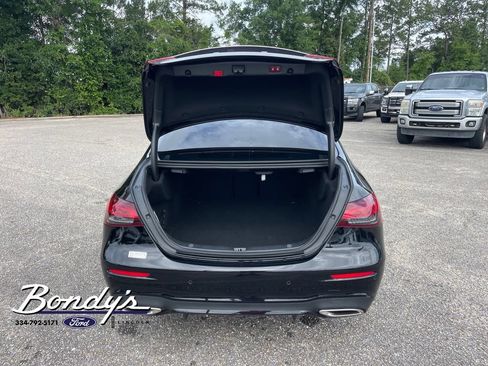 Used 2022 Mercedes-Benz E 350 Sedan image 14