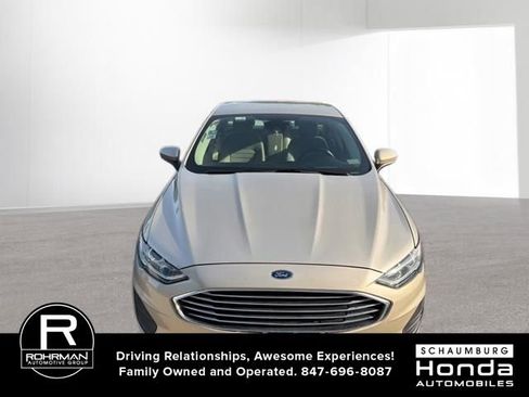 Used 2019 Ford Fusion SE FWD image 5