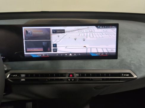 Used 2025 BMW iX xDrive50 w/ Premium Package image 24