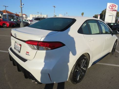 Certified 2026 Toyota Corolla SE image 10