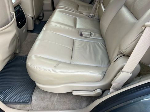 Used 2011 Chevrolet Tahoe LT w/ Luxury Package image 19